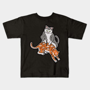 Cat Inking Tiger Tattoo On Cat Kids T-Shirt